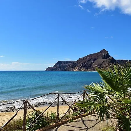 The Navigator - Colombus & 4*