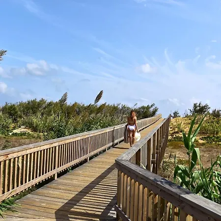 The Navigator - Colombus & מלון 4*