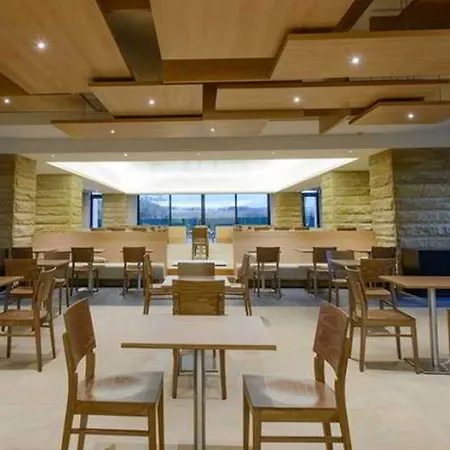 Pestana Colombos Premium Club