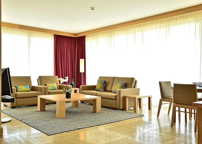 Hotel Pestana Colombos Premium Club - 4*